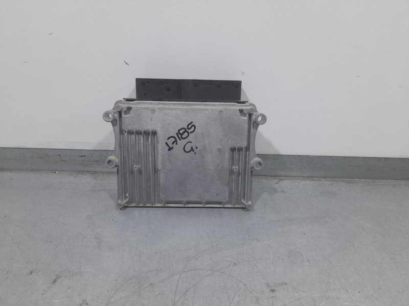 Recambio de centralita motor uce para kia rio iv (yb, sc, fb) 1.0 t-gdi 100 referencia OEM IAM 3912804041 90011330020KF KEFICO