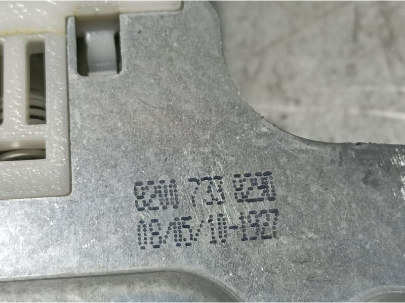 Recambio de elevalunas delantero izquierdo para dacia sandero ambiance referencia OEM IAM 82007338290  ELECTRICO 2 PINS