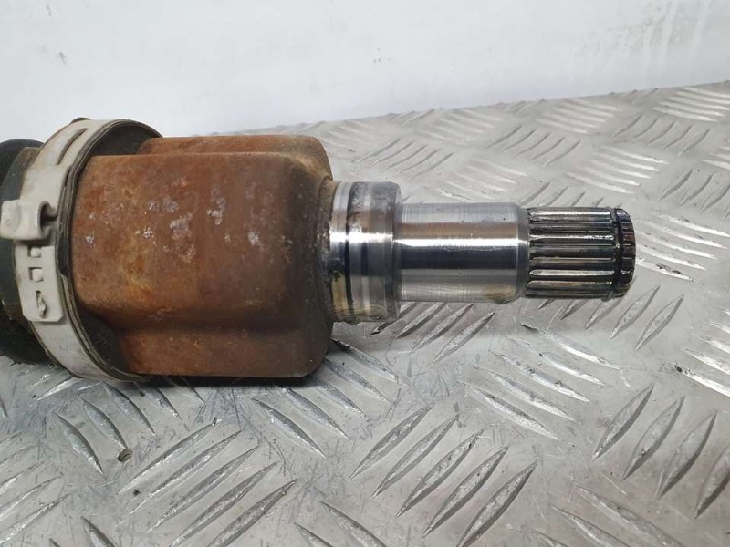 Recambio de transmision delantera izquierda para ford fiesta (ccn) trend referencia OEM IAM 8V513B437AAB  