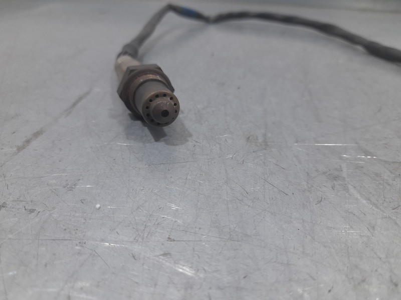 Recambio de sonda lambda para kia rio iv (yb, sc, fb) 1.0 t-gdi 100 referencia OEM IAM 3921004110 9025030139 KEFICO