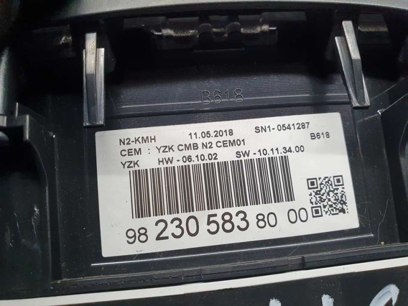 Recambio de cuadro instrumentos para citroën c3 feel referencia OEM IAM 9823058380 SN10541287 