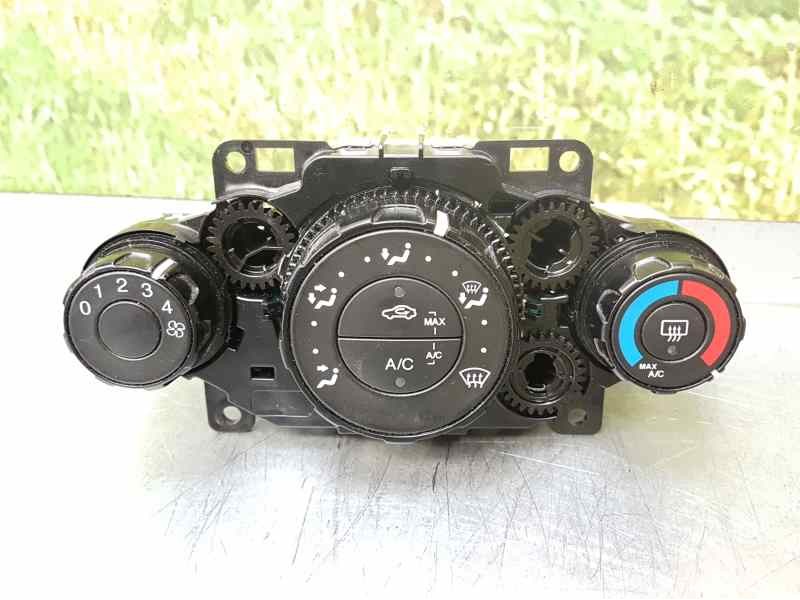 Recambio de mando calefaccion / aire acondicionado para ford fiesta (ccn) trend referencia OEM IAM   