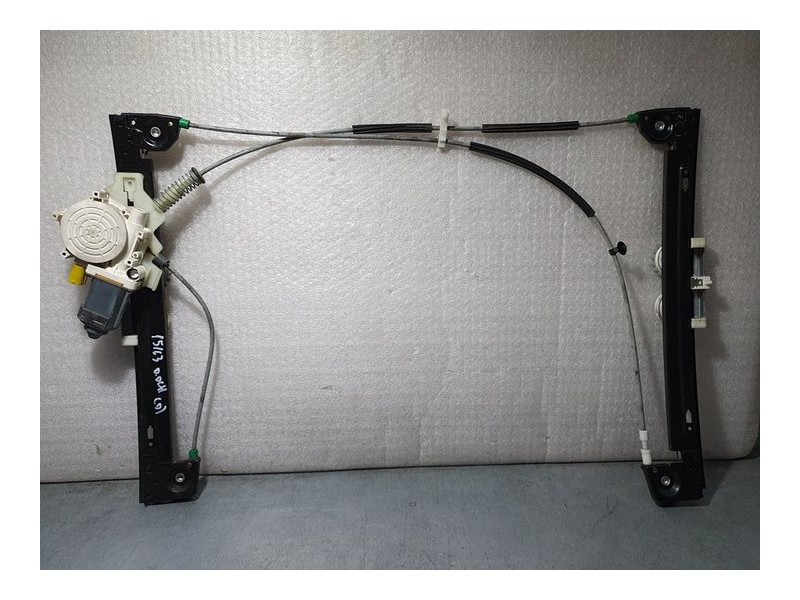 Recambio de elevalunas delantero derecho para mini mini (r50,r53) one referencia OEM IAM 69548929  ELECTRICO 2 PINES