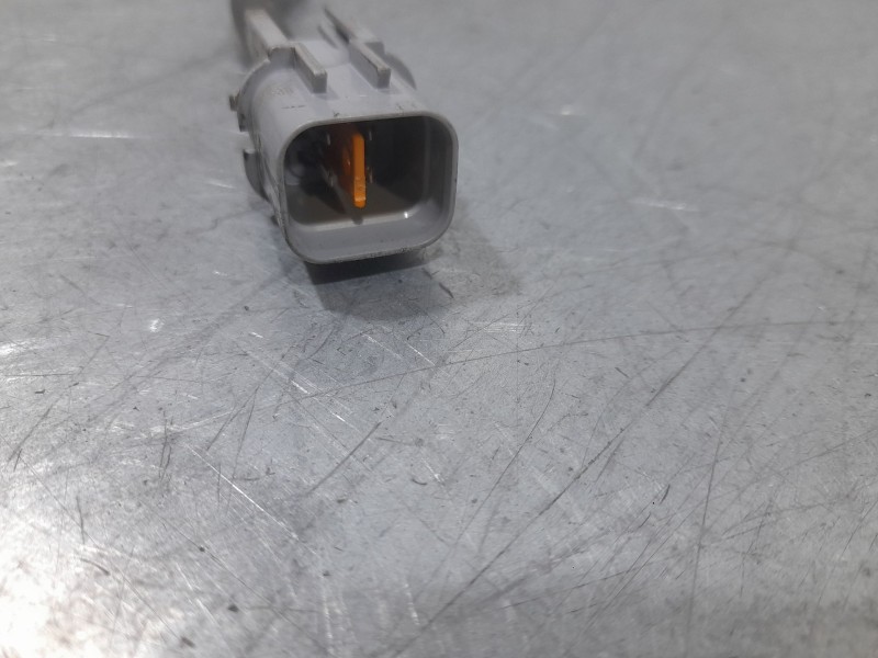 Recambio de sonda lambda para kia rio iv (yb, sc, fb) 1.0 t-gdi 100 referencia OEM IAM 3921004110 9025030139 KEFICO