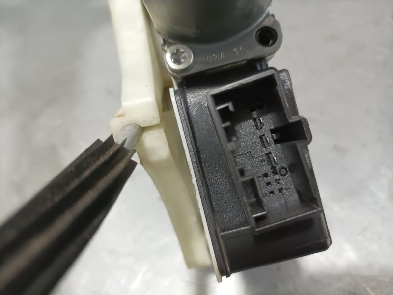 Recambio de elevalunas trasero izquierdo para seat ibiza (kj1) style referencia OEM IAM 6F0839461A  ELECTRICO 5 PINS