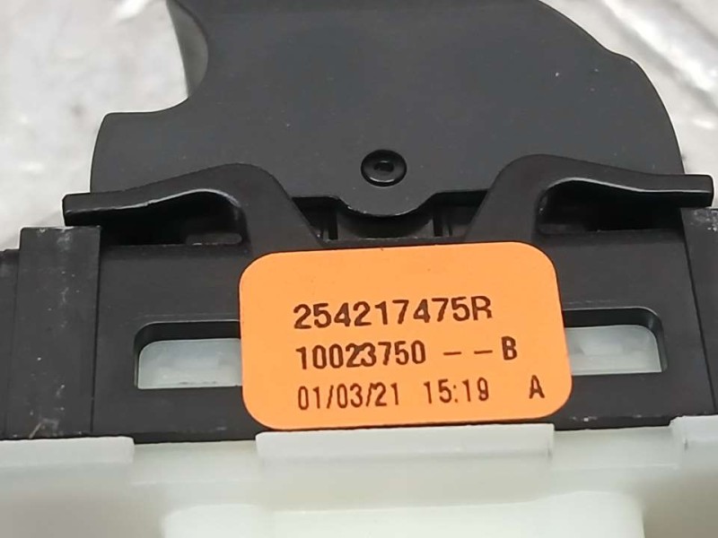 Recambio de mando elevalunas delantero derecho para renault kangoo profesional referencia OEM IAM 254217475R  
