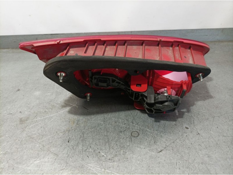 Recambio de piloto trasero derecho para seat leon (1p1) stylance / style referencia OEM IAM 1P0945094F  INTERIOR