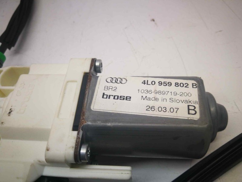 Recambio de elevalunas trasero derecho para audi q7 (4l) 3.0 tdi referencia OEM IAM 4L0839462D  4L0959802B