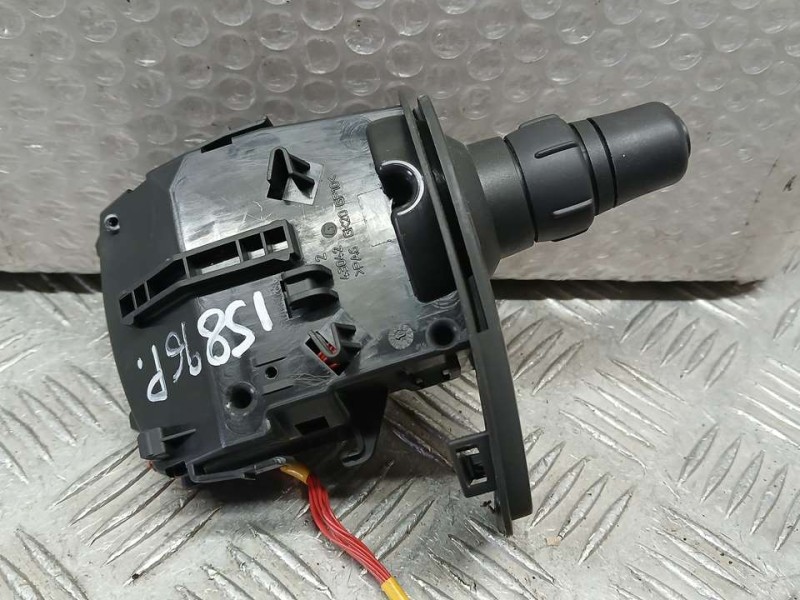 Recambio de mando luces para renault kangoo profesional referencia OEM IAM 88102001131  DELPHI