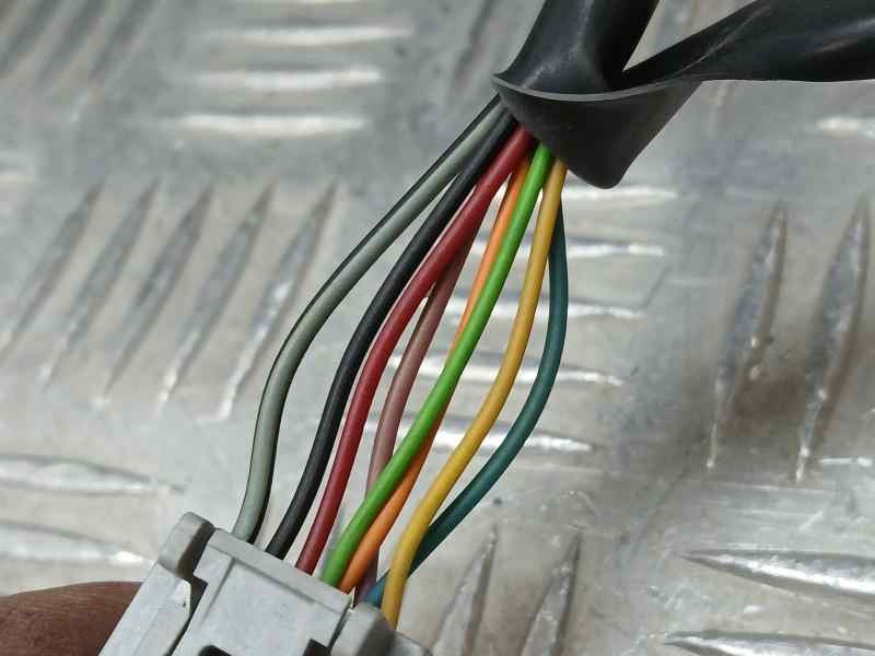 Recambio de retrovisor derecho para ford mondeo ber. (ca2) titanium (09.2010) referencia OEM IAM 1581928  ELECTRICO 8 PINS