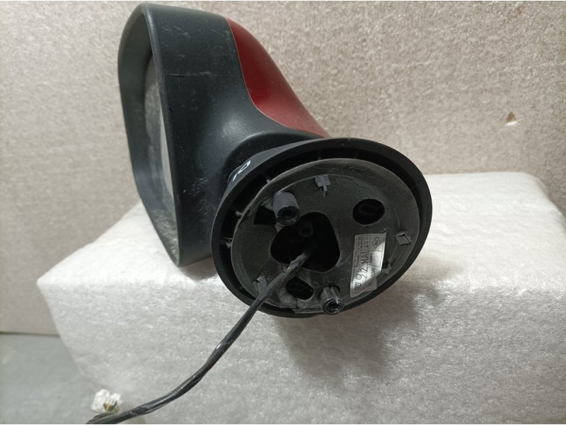 Recambio de retrovisor izquierdo para dacia sandero ambiance referencia OEM IAM 963023520R  ELECTRICO 5 CABLES