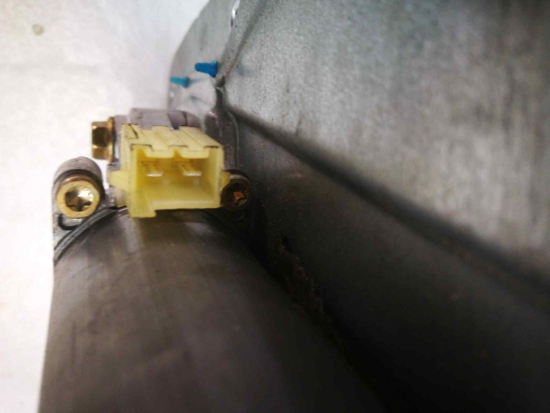 Recambio de elevalunas trasero izquierdo para volvo serie 850 referencia OEM IAM 186447  DOS PINS