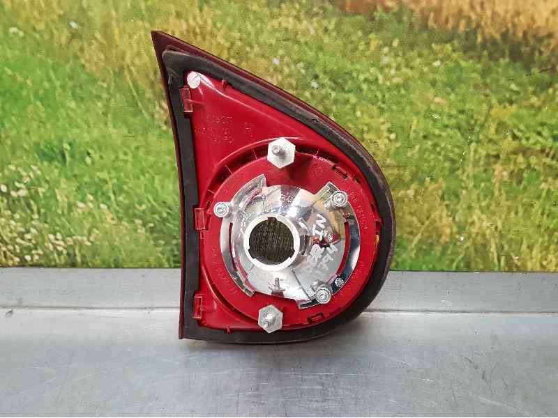 Recambio de piloto trasero derecho para volkswagen golf v berlina (1k1) sportline referencia OEM IAM 1K6945096AA  INTERIOR