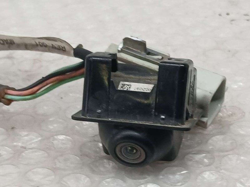 Recambio de camara vision trasera para chevrolet orlando ltz referencia OEM IAM 20903513 00312141 