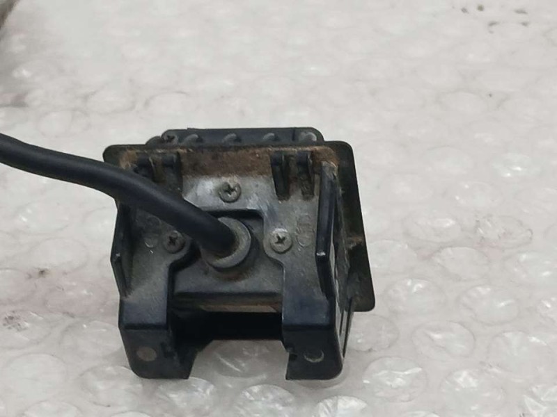 Recambio de camara vision trasera para chevrolet orlando ltz referencia OEM IAM 20903513 00312141 