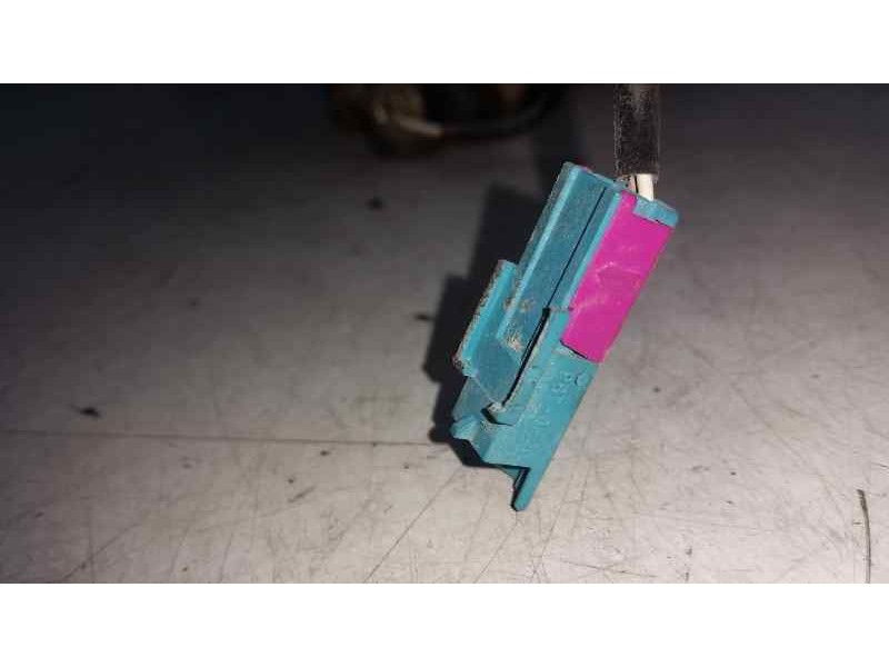 Recambio de pretensor airbag derecho para fiat panda (169) 1.2 8v emotion referencia OEM IAM   