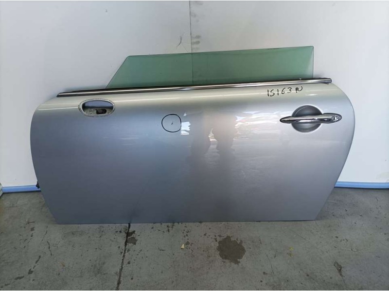 Recambio de puerta delantera izquierda para mini mini (r50,r53) one referencia OEM IAM 41515A2A3A1  TOCADA