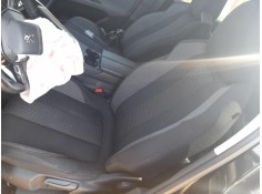 ASIENTO DELANTERO IZQUIERDO 