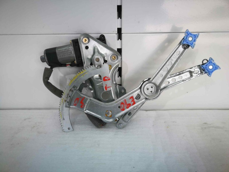 Recambio de elevalunas trasero derecho para volvo s90 berlina referencia OEM IAM 1186157 0130821602 DOS PINS