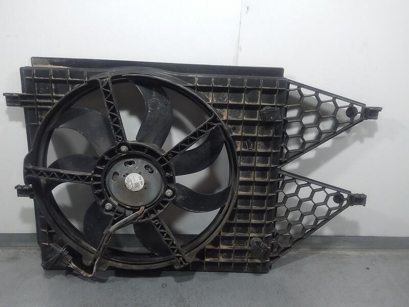Recambio de electroventilador para skoda fabia combi active referencia OEM IAM C23176100 6R0959455E 