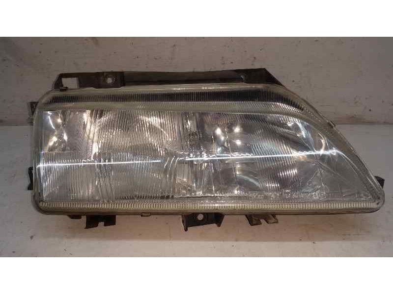 Recambio de faro derecho para citroën xantia berlina 1.9 td sx referencia OEM IAM   