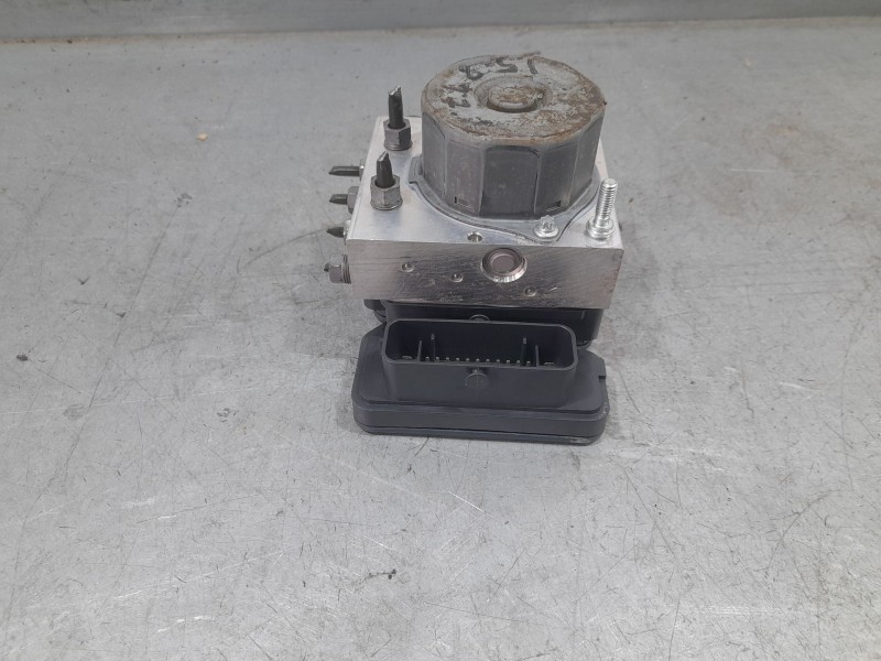 Recambio de abs para renault clio iv limited referencia OEM IAM 476601283R  