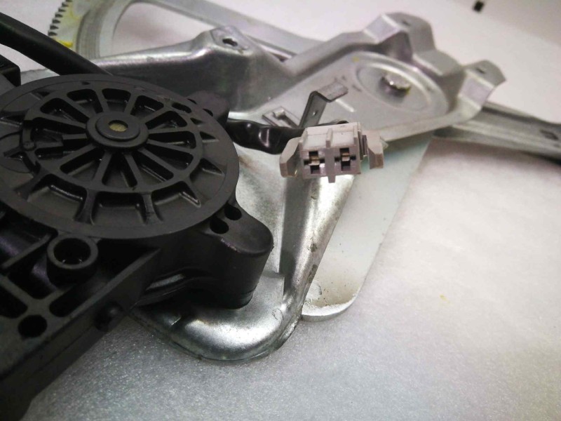 Recambio de elevalunas delantero derecho para volvo s90 berlina referencia OEM IAM 0130821602  