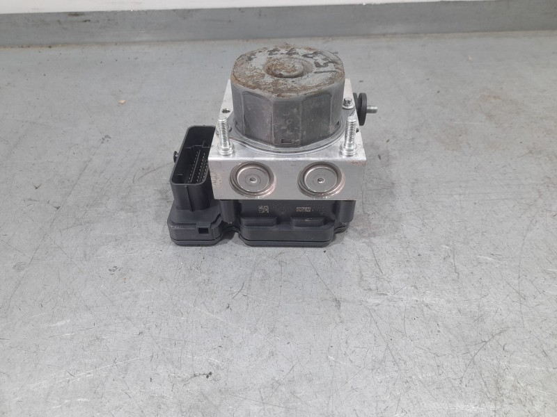 Recambio de abs para renault clio iv limited referencia OEM IAM 476601283R  
