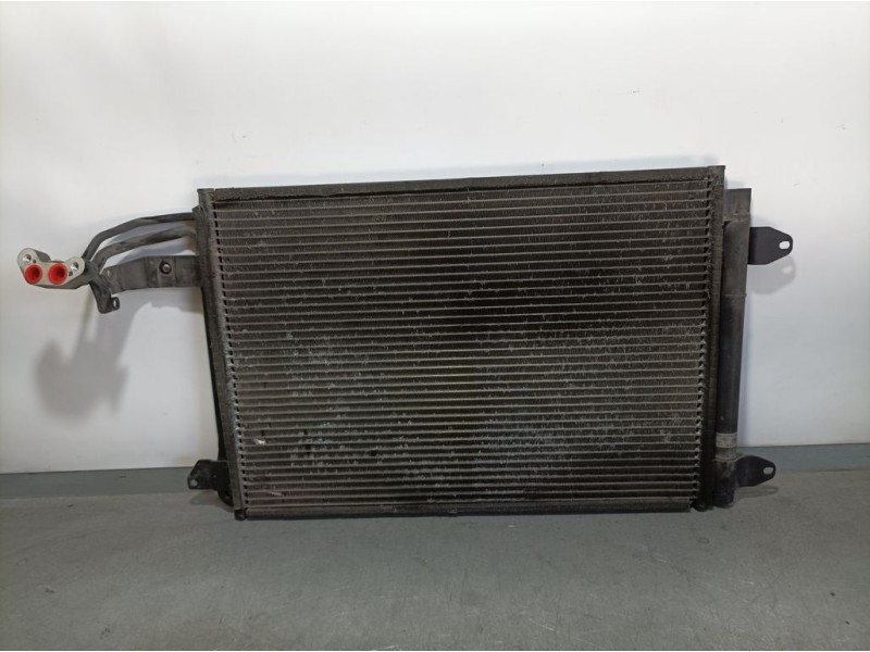 Recambio de condensador / radiador aire acondicionado para volkswagen golf v berlina (1k1) conceptline (e) referencia OEM IAM 1K