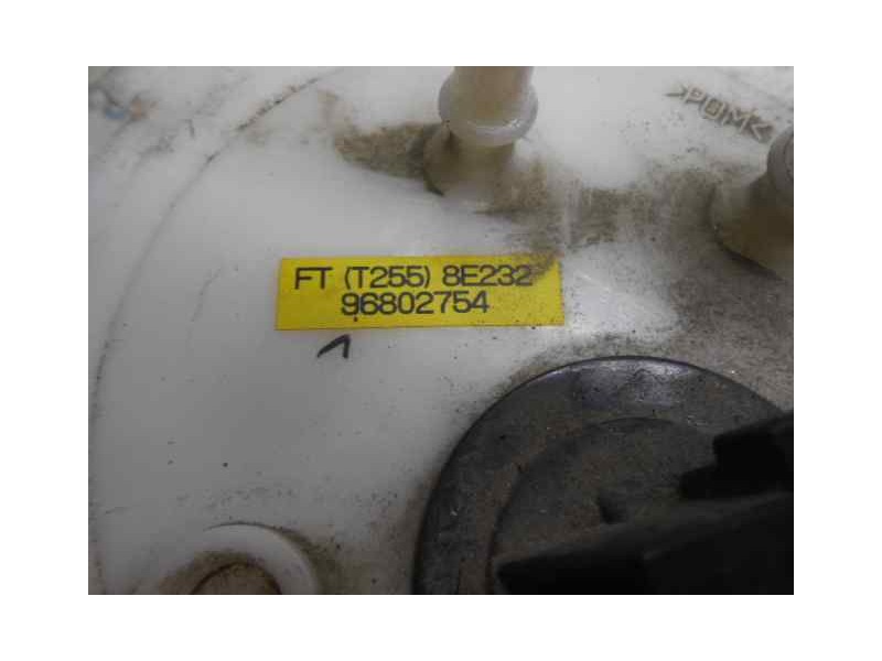 Recambio de aforador para chevrolet aveo ls referencia OEM IAM 96802754 FTT2558E232 CON BOMBA