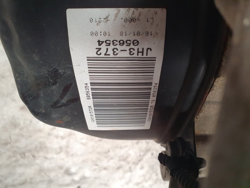 Recambio de caja cambios para dacia sandero basis referencia OEM IAM JH3372 S056354 5VELOCIDADES