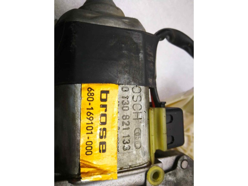 Recambio de elevalunas trasero derecho para volvo serie 760 berlina/familiar referencia OEM IAM 169101 0130821133 DOS PINS