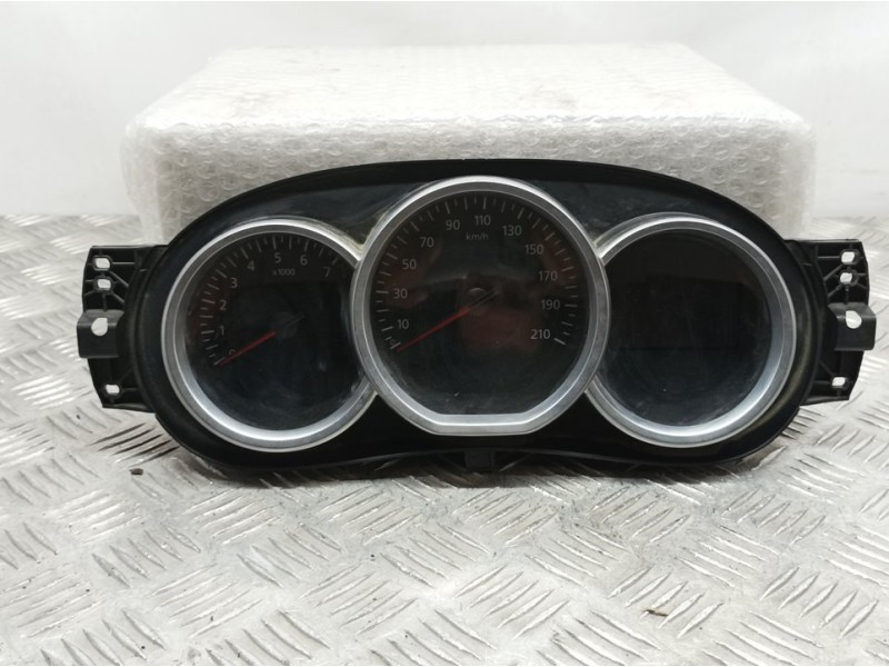 Recambio de cuadro instrumentos para dacia sandero basis referencia OEM IAM 248103023R NS35550317L 