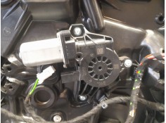 Recambio de elevalunas trasero izquierdo para mercedes-benz clase b (247) b180 referencia OEM IAM A0997302701 MONTADO EN PUERTA 