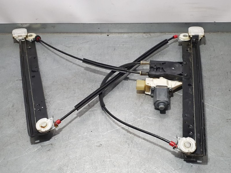Recambio de elevalunas delantero derecho para ford mondeo ber. (ca2) ghia referencia OEM IAM   ELÉCTRICO 6 PINS