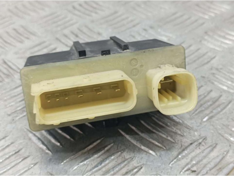 Recambio de caja precalentamiento para citroën c3 aircross bluehdi 110 s&s eat6 shine referencia OEM IAM 9652021180 018010951 