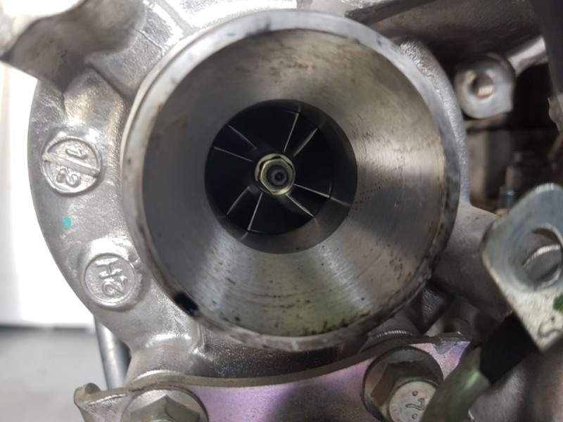 Recambio de motor completo para peugeot 208 access referencia OEM IAM 8HR 1439202 INYECCION BOSCH