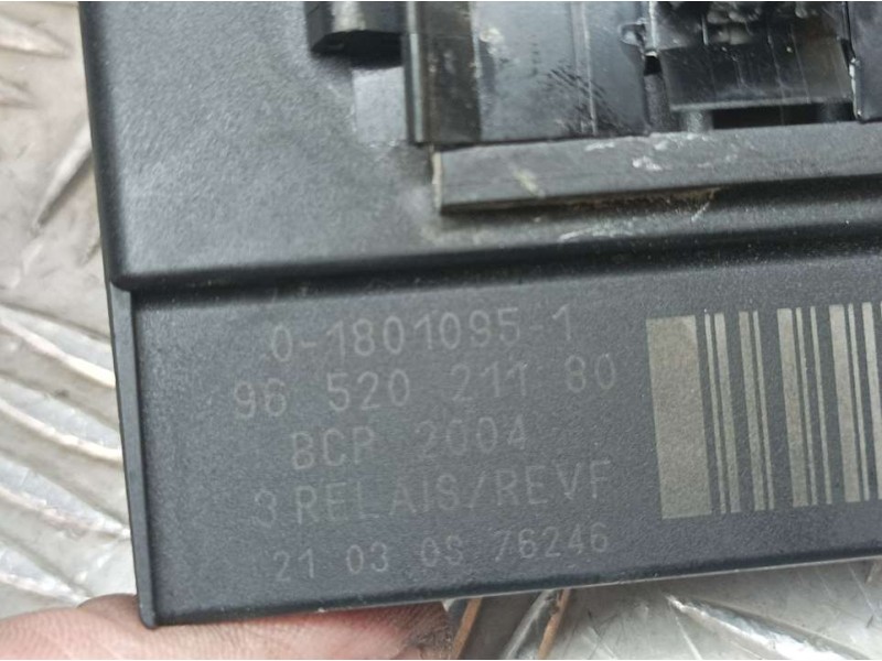 Recambio de caja precalentamiento para citroën c3 aircross bluehdi 110 s&s eat6 shine referencia OEM IAM 9652021180 018010951 