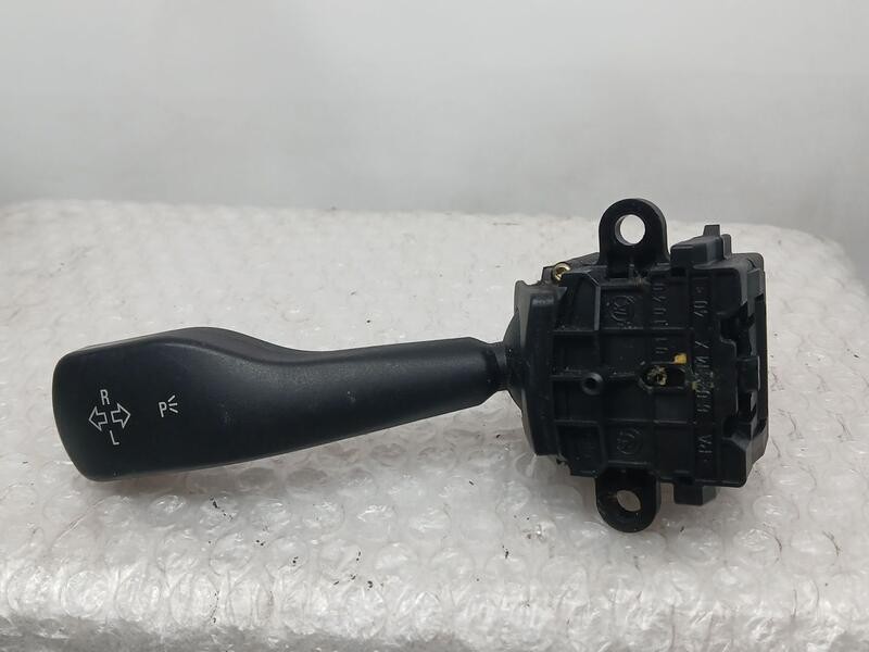 Recambio de mando intermitentes para bmw serie 3 berlina (e46) 320d referencia OEM IAM 8363662K  01104000
