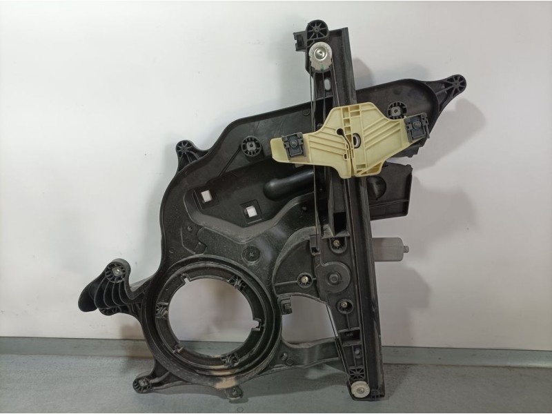 Recambio de elevalunas delantero izquierdo para citroën berlingo feel xl referencia OEM IAM 9817212180  ELECTRICO 2 PINS