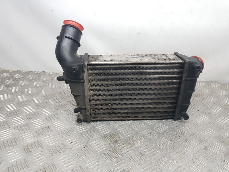Recambio de intercooler para alfa romeo gt (125) m-jet distinctive referencia OEM IAM 46744880  