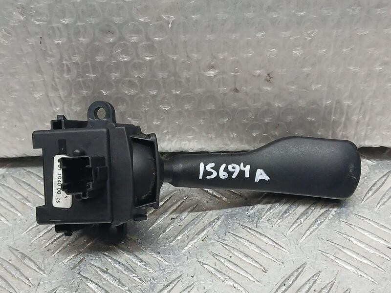 Recambio de mando intermitentes para bmw serie 3 berlina (e46) 320d referencia OEM IAM 8363662K  01104000