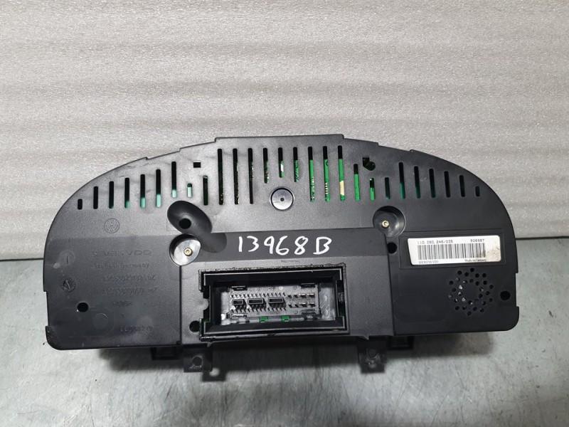 Recambio de cuadro instrumentos para volkswagen golf v berlina (1k1) highline referencia OEM IAM 1K0920851B V0020000 