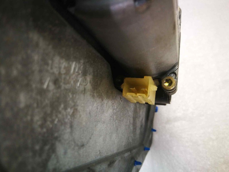 Recambio de elevalunas trasero izquierdo para volvo s70 berlina referencia OEM IAM 9152725  