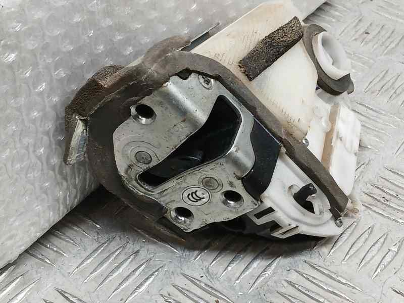 Recambio de cerradura puerta trasera izquierda para toyota prius (nhw30) plug-in hybrid executive referencia OEM IAM 6973047030 