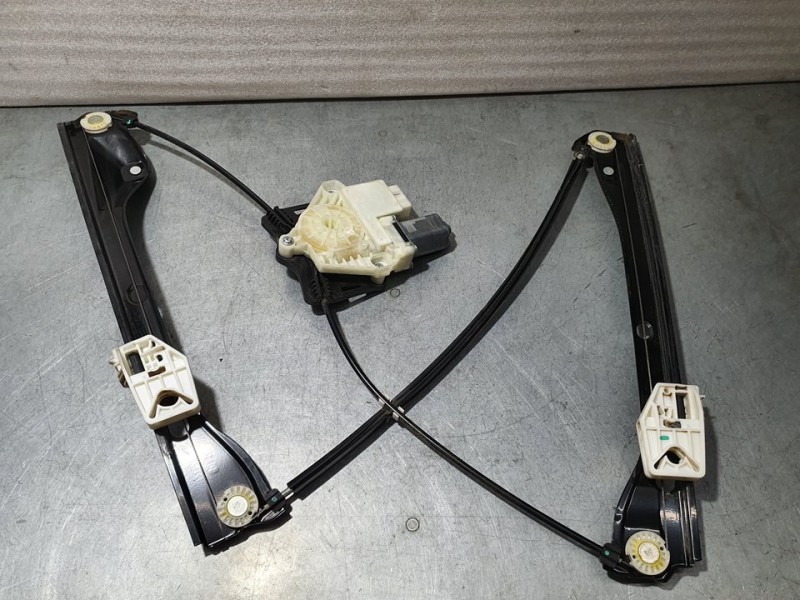 Recambio de elevalunas delantero derecho para skoda fabia combi active referencia OEM IAM 122971  ELECTRICO 6 PINES