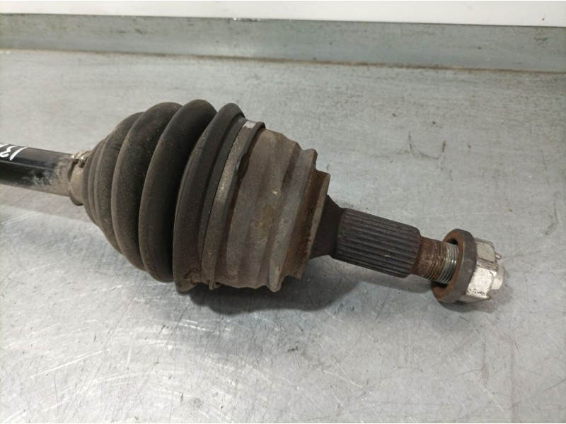 Recambio de transmision delantera izquierda para citroën berlingo feel xl referencia OEM IAM 9820471280  