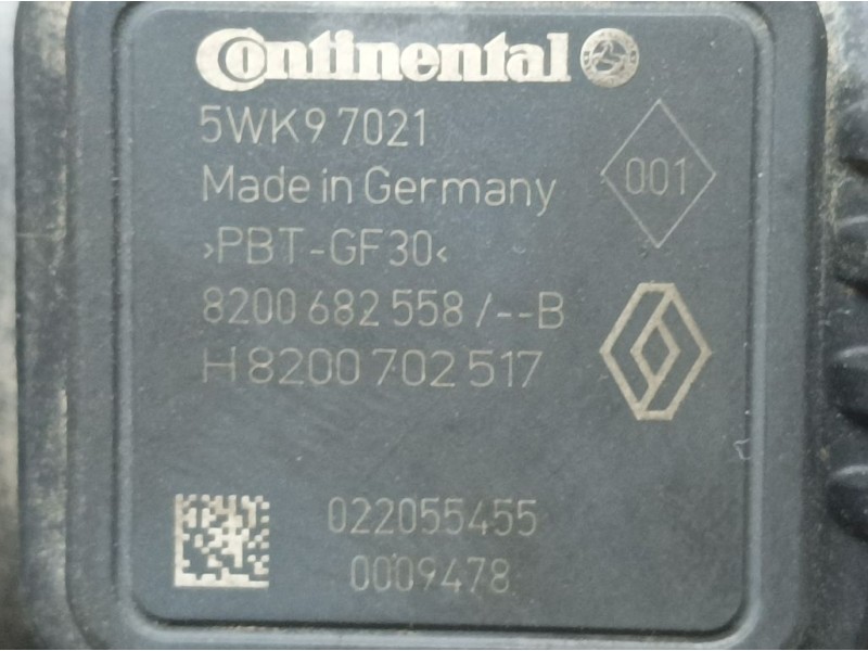 Recambio de caudalimetro para renault megane iii berlina 5 p limited referencia OEM IAM 8200682558B 5WK97021 CONTINENTAL