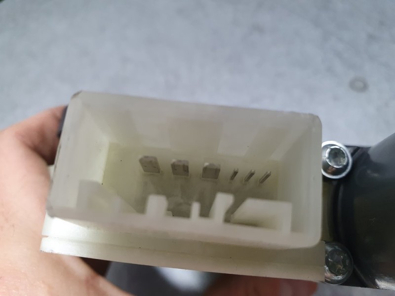 Recambio de elevalunas delantero derecho para skoda fabia combi active referencia OEM IAM 122971  ELECTRICO 6 PINES