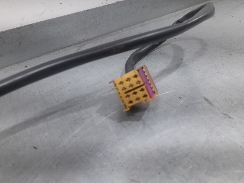 Recambio de retrovisor izquierdo para volkswagen polo iv (9n_, 9a_) 1.4 tdi referencia OEM IAM 096126432 ELECTRICO 